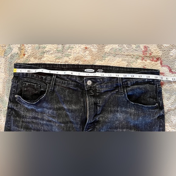 Old Navy's High-Waisted Rockstar Black Distressed Jeans Size 18 - Picture 6 of 7